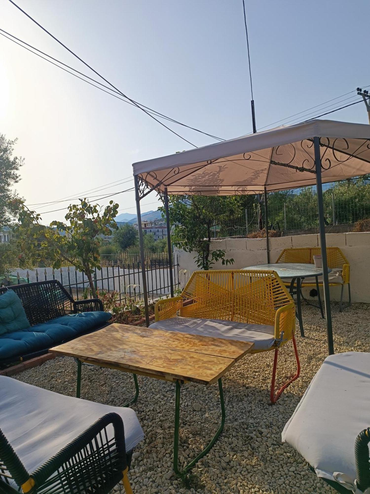 Natural Hostel Himarë Exteriér fotografie